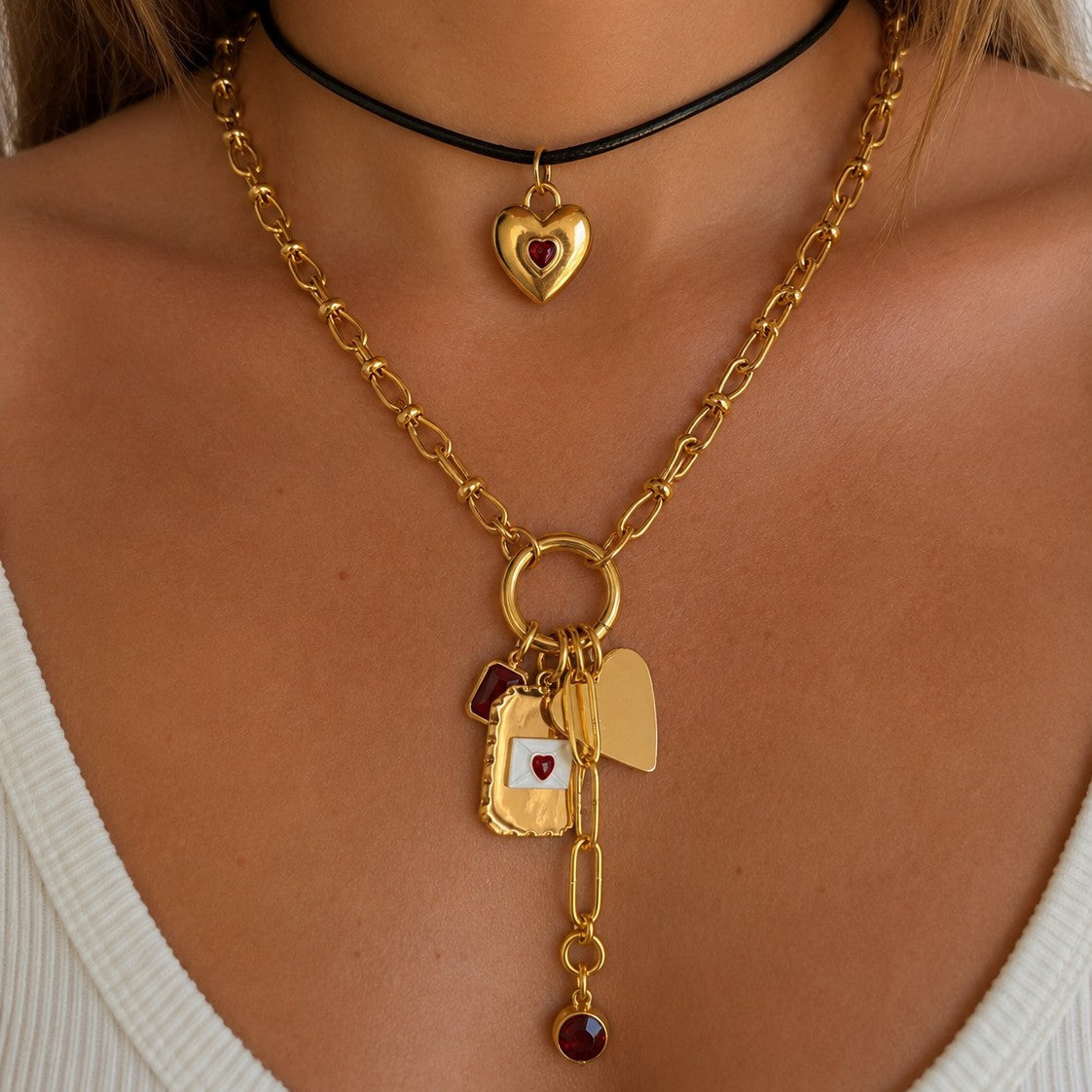 Bordeaux Glow Charm