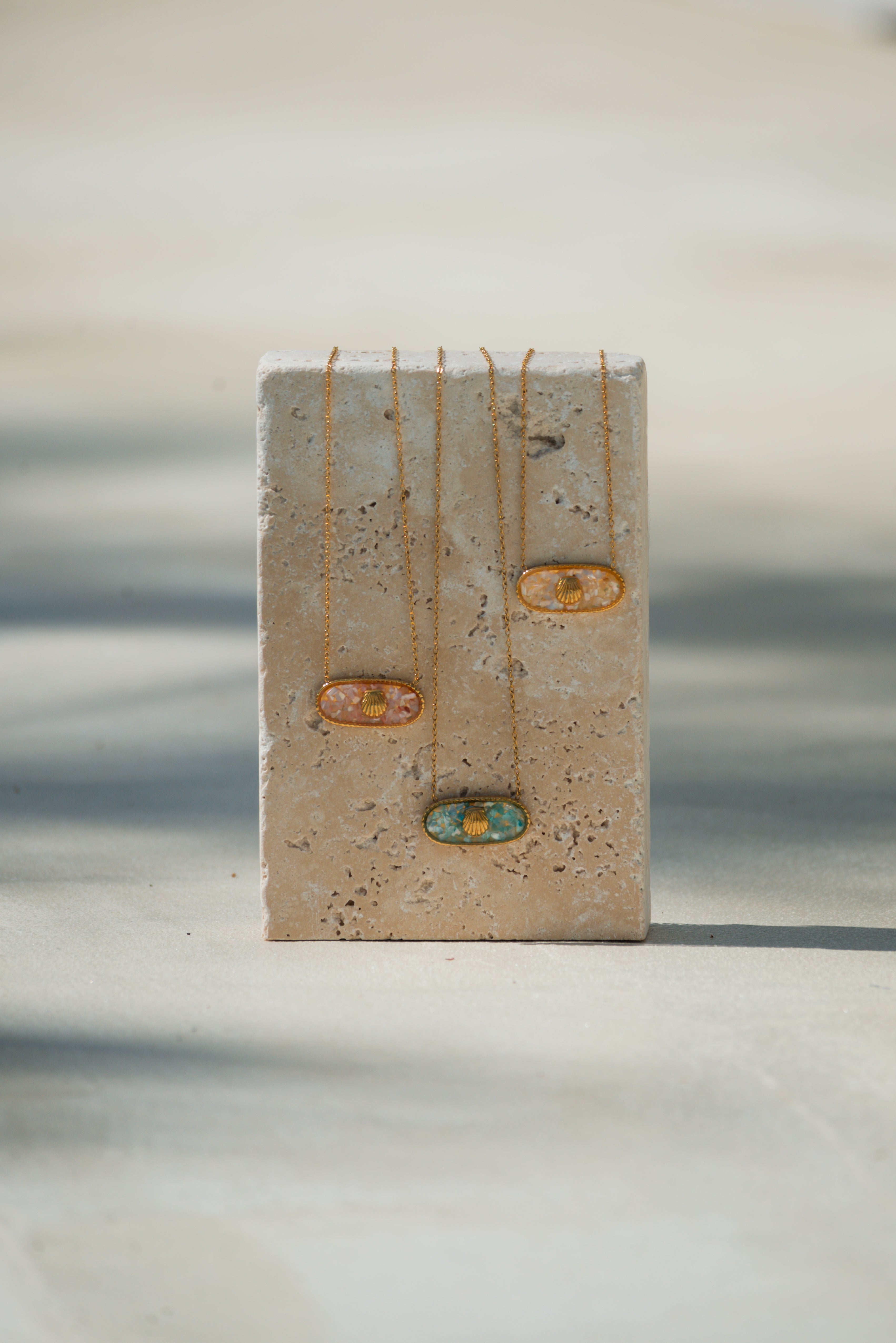 Pink Ocean Shell Necklace AU